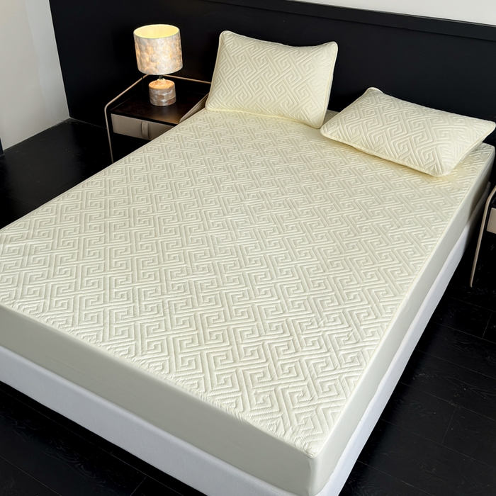 91家纺网 家纺一手货源 找家纺 慕克斯家纺 2026新款防水回字格床笠-慕克斯 米黄