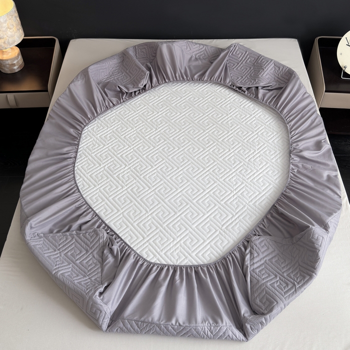 91家纺网 家纺一手货源 找家纺 慕克斯家纺 2026新款防水回字格床笠-慕克斯 浅灰