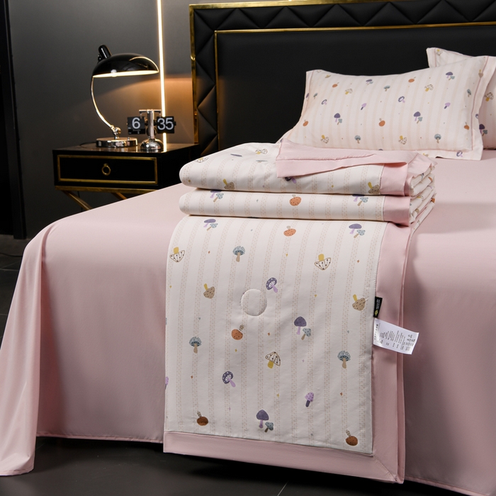 91家纺网 家纺一手货源 找家纺 千嘻汇 2026新款水洗天丝真丝夏被四件套夏凉被空调被 云朵菇