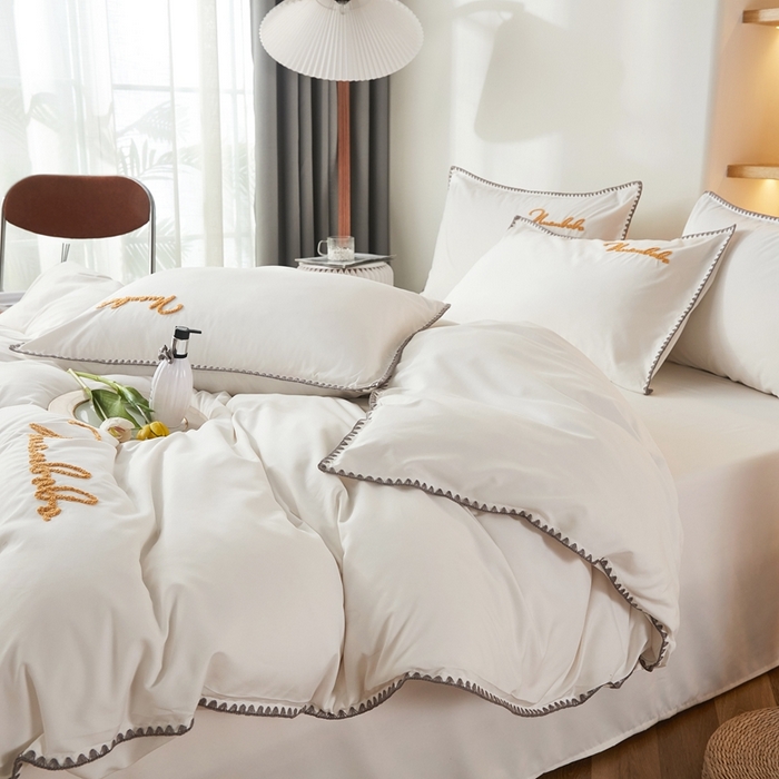 91家纺网 家纺一手货源 找家纺 啊雅家居 2026新款A类水洗棉贝壳边毛巾绣四件套 时尚白