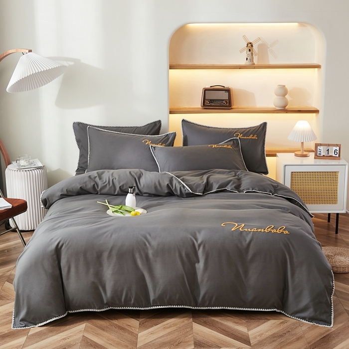 91家纺网 家纺一手货源 找家纺 啊雅家居 2026新款A类水洗棉贝壳边毛巾绣四件套 时尚灰