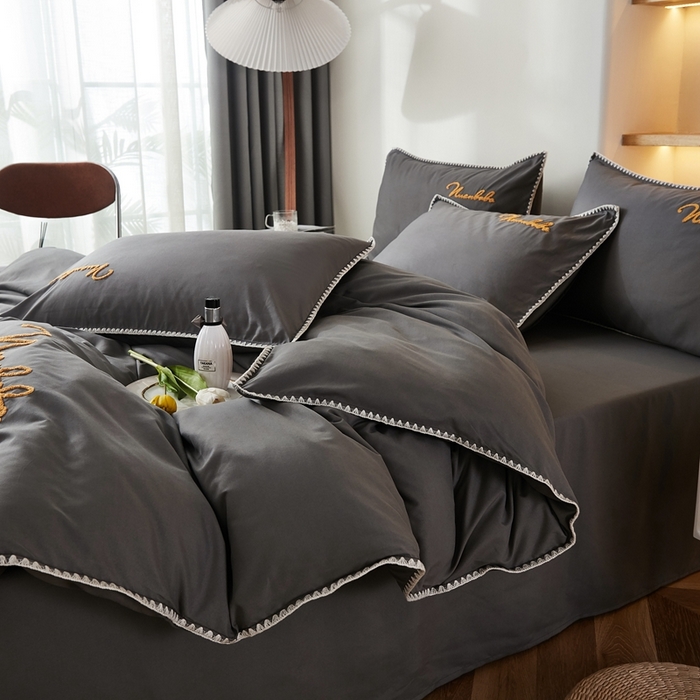 91家纺网 家纺一手货源 找家纺 啊雅家居 2026新款A类水洗棉贝壳边毛巾绣四件套 时尚灰