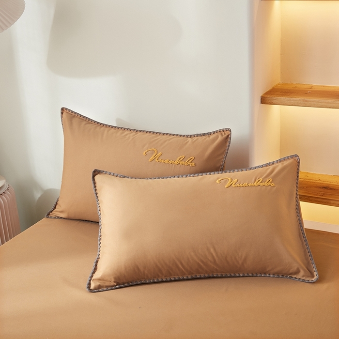 91家纺网 家纺一手货源 找家纺 啊雅家居 2026新款A类水洗棉贝壳边毛巾绣四件套 时尚咖