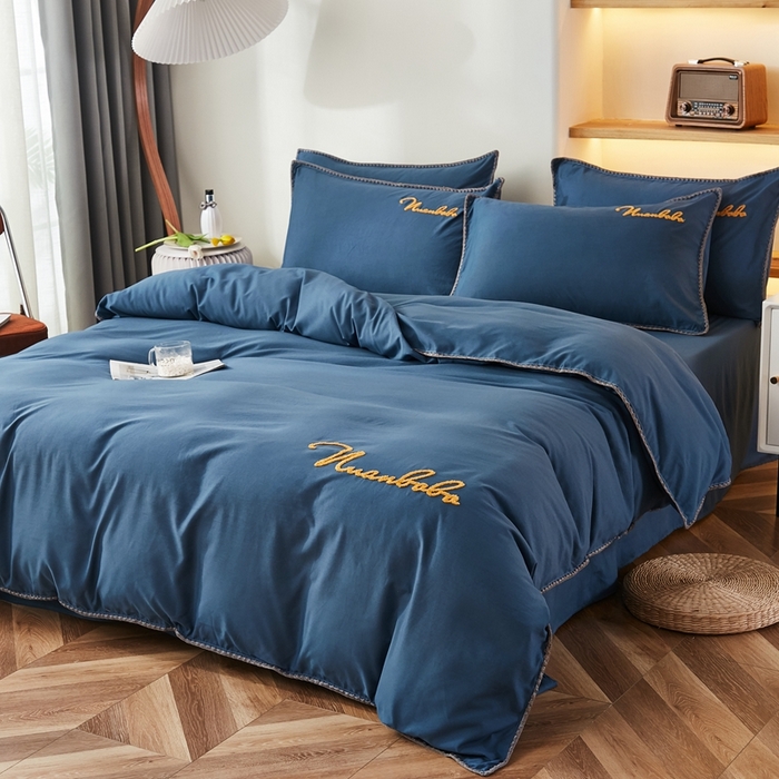 91家纺网 家纺一手货源 找家纺 啊雅家居 2026新款A类水洗棉贝壳边毛巾绣四件套 时尚蓝