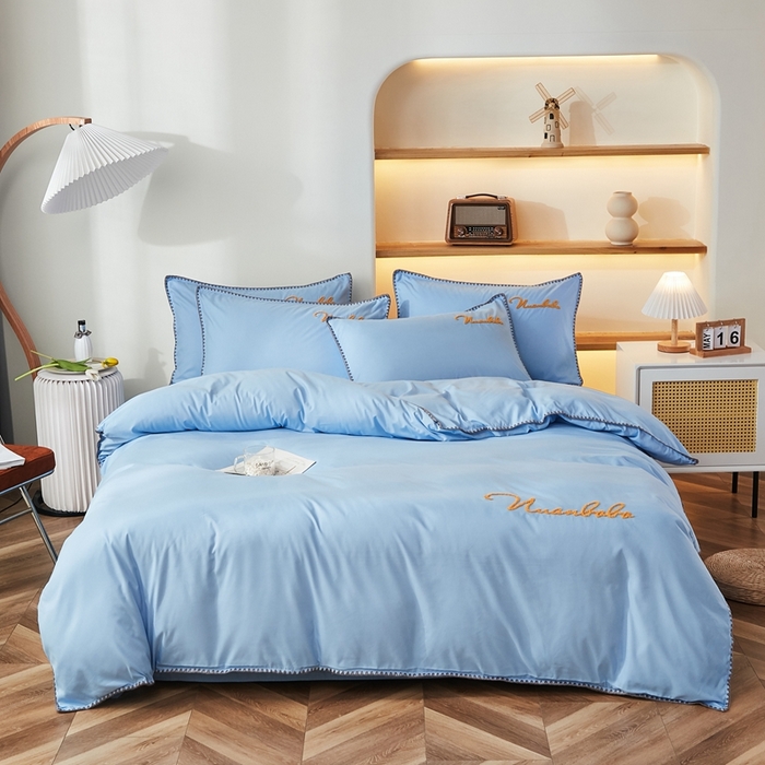 91家纺网 家纺一手货源 找家纺 啊雅家居 2026新款A类水洗棉贝壳边毛巾绣四件套 时尚天兰