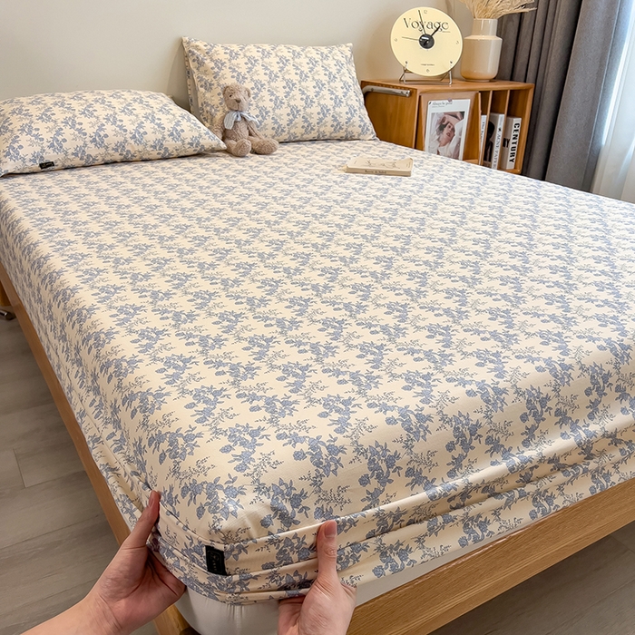 91家纺网 家纺一手货源 找家纺 芃成家纺 2026春夏新款全棉纯棉加厚老粗布单床笠床笠单件床笠三件套 蓝绣球