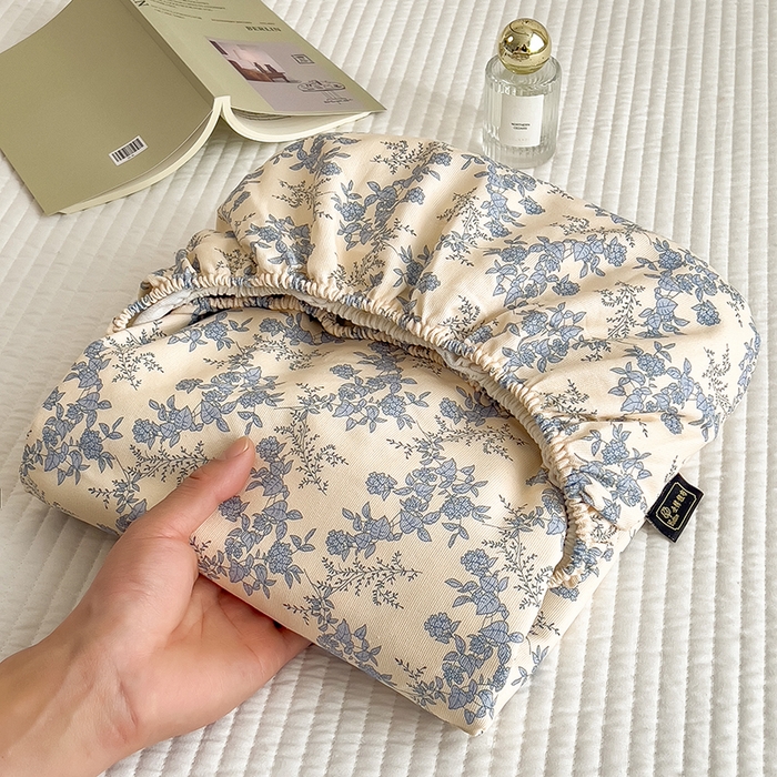 91家纺网 家纺一手货源 找家纺 芃成家纺 2026春夏新款全棉纯棉加厚老粗布单床笠床笠单件床笠三件套 蓝绣球