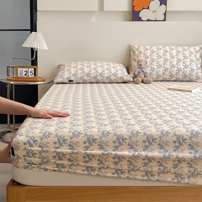 91家纺网 家纺一手货源 找家纺 芃成家纺 2026春夏新款全棉纯棉加厚老粗布单床笠床笠单件床笠三件套 蓝绣球