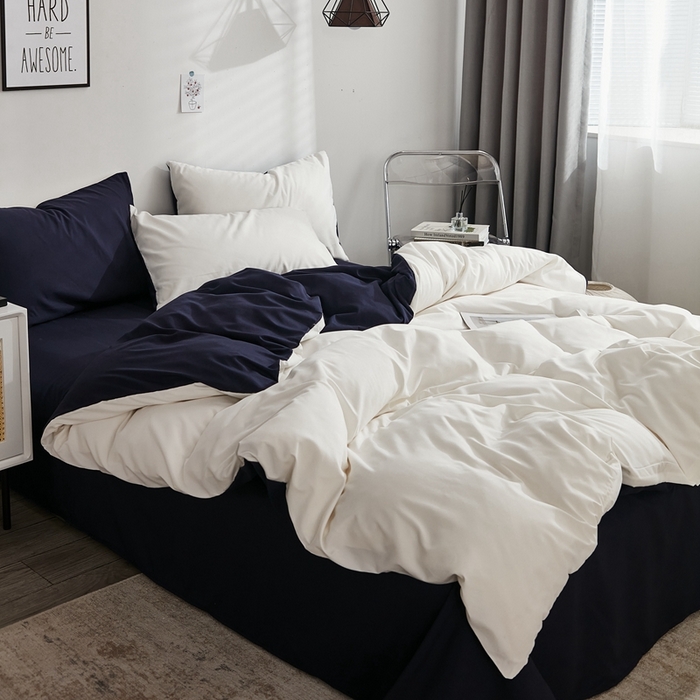 91家纺网 家纺一手货源 找家纺 啊雅家居 2025新款ins简约学生宿舍双拼纯色磨毛四件套可订制logo 白加藏青