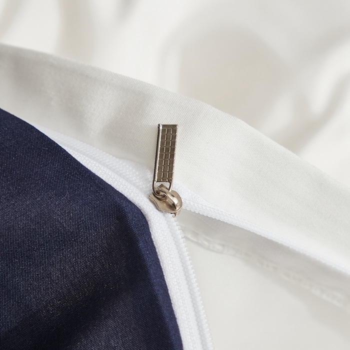 91家纺网 家纺一手货源 找家纺 啊雅家居 2025新款ins简约学生宿舍双拼纯色磨毛四件套可订制logo 白加藏青