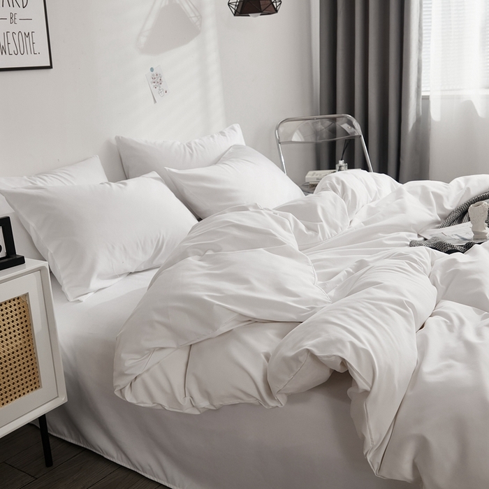 91家纺网 家纺一手货源 找家纺 啊雅家居 2025新款ins简约学生宿舍双拼纯色磨毛四件套可订制logo 白色