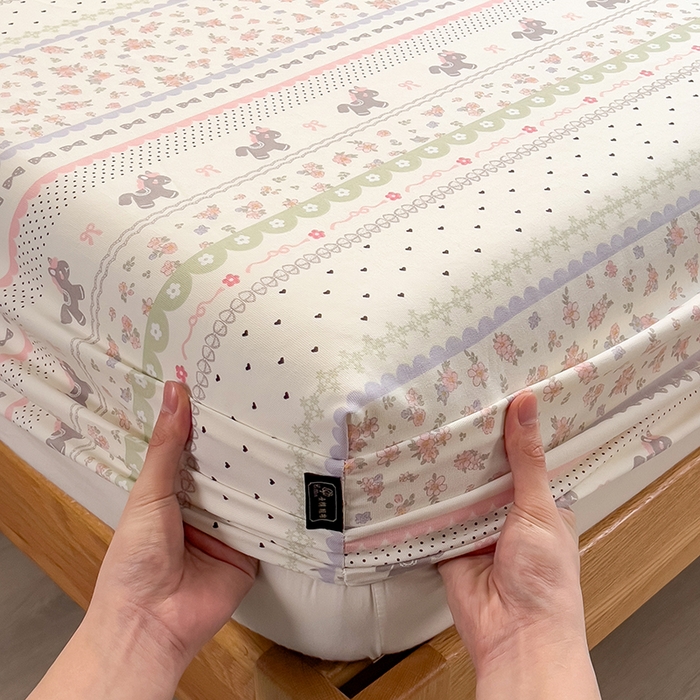 91家纺网 家纺一手货源 找家纺 芃成家纺 2026春夏新款全棉纯棉加厚老粗布单床笠床笠单件床笠三件套 萌萌木马