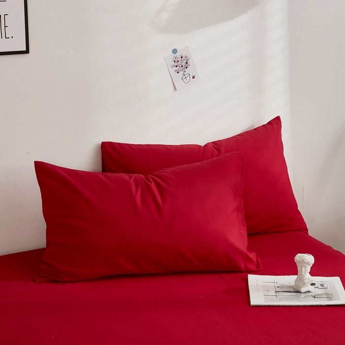 91家纺网 家纺一手货源 找家纺 啊雅家居 2025新款ins简约学生宿舍双拼纯色磨毛四件套可订制logo 红色