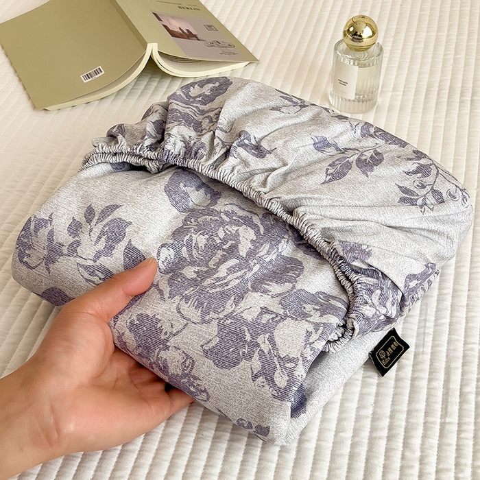 91家纺网 家纺一手货源 找家纺 芃成家纺 2026春夏新款全棉纯棉加厚老粗布单床笠床笠单件床笠三件套 水墨花香