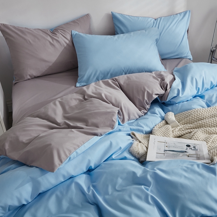 91家纺网 家纺一手货源 找家纺 啊雅家居 2025新款ins简约学生宿舍双拼纯色磨毛四件套可订制logo 天空兰加浅灰