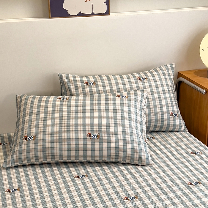 91家纺网 家纺一手货源 找家纺 芃成家纺 2026春夏新款全棉纯棉加厚老粗布单床笠床笠单件床笠三件套 小格波点狗