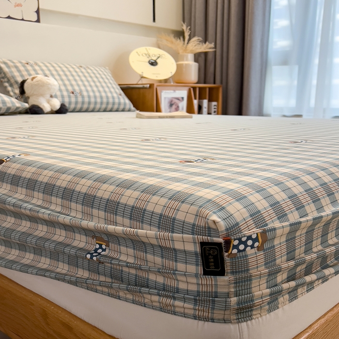 91家纺网 家纺一手货源 找家纺 芃成家纺 2026春夏新款全棉纯棉加厚老粗布单床笠床笠单件床笠三件套 小格波点狗