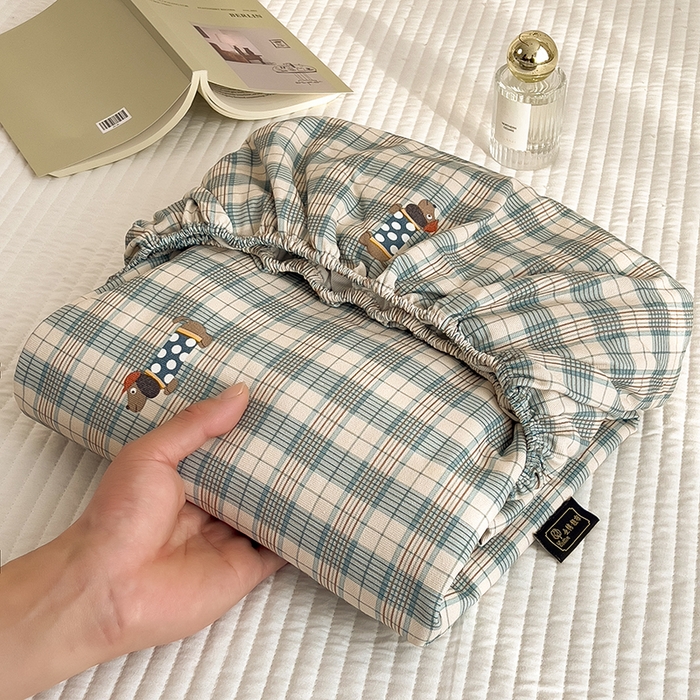 91家纺网 家纺一手货源 找家纺 芃成家纺 2026春夏新款全棉纯棉加厚老粗布单床笠床笠单件床笠三件套 小格波点狗