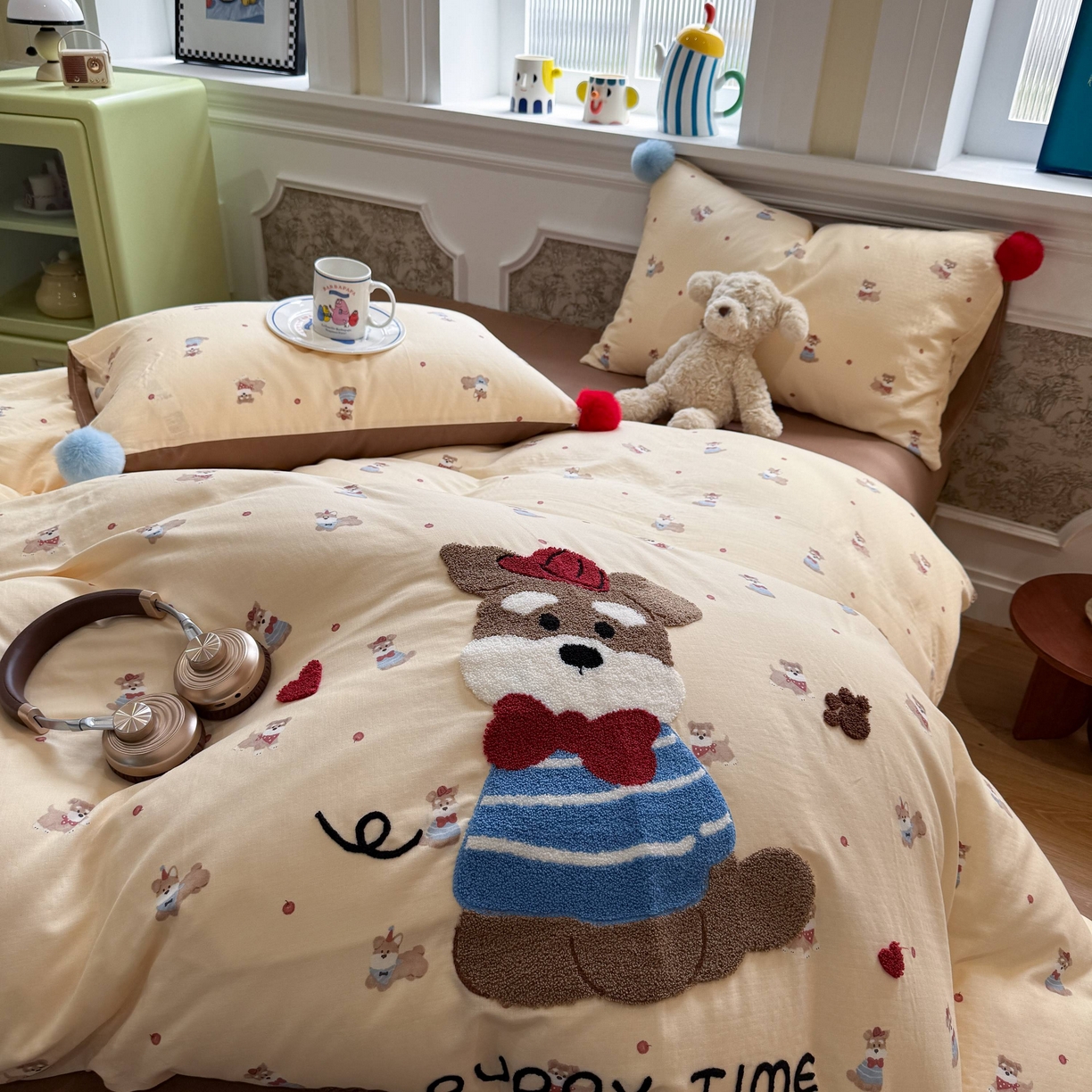 91家纺网 家纺一手货源 找家纺 呗旺鹿 2026新款全棉纯棉毛巾绣球球双层纱四件套 双层纱毛巾绣球球欢乐小狗