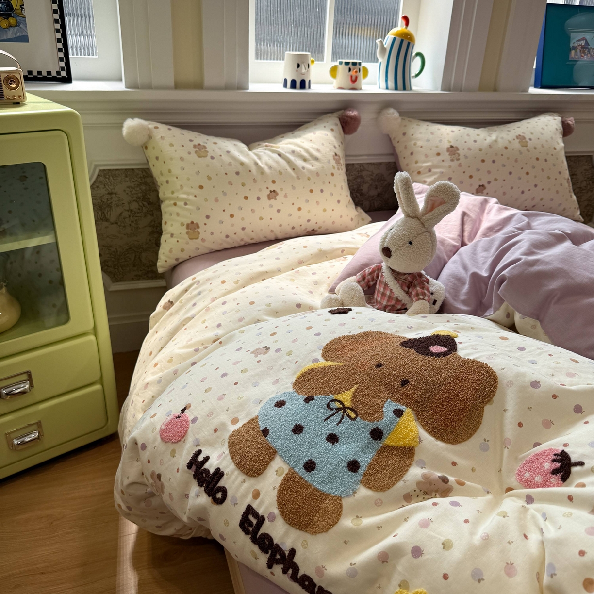 91家纺网 家纺一手货源 找家纺 呗旺鹿 2026新款全棉纯棉毛巾绣球球双层纱四件套 双层纱毛巾绣球球果子象