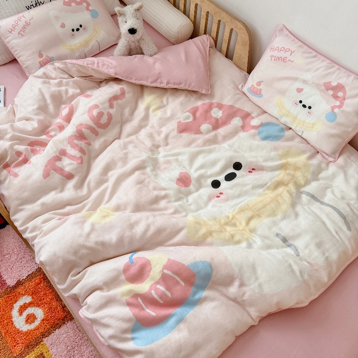 91家纺网 家纺一手货源 找家纺 萌宝家纺 2026新款母婴A类全棉双层纱儿童被套纯棉纱布三件套 西高地-粉色