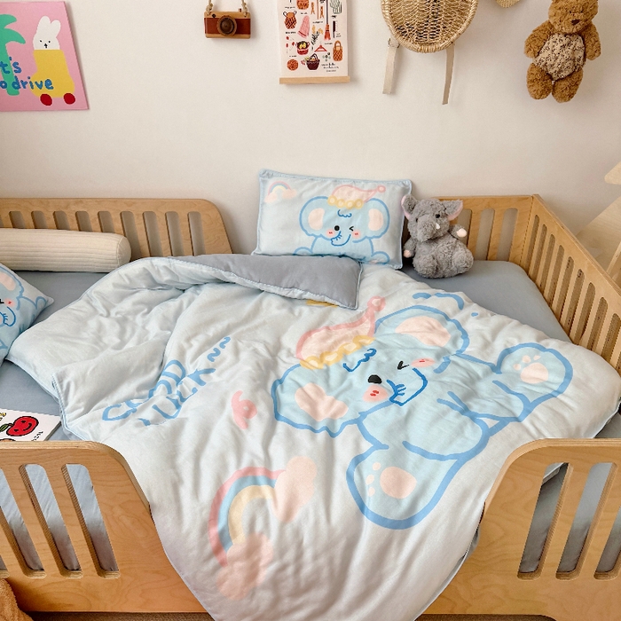 91家纺网 家纺一手货源 找家纺 萌宝家纺 2026新款母婴A类全棉双层纱儿童被套纯棉纱布三件套 小象