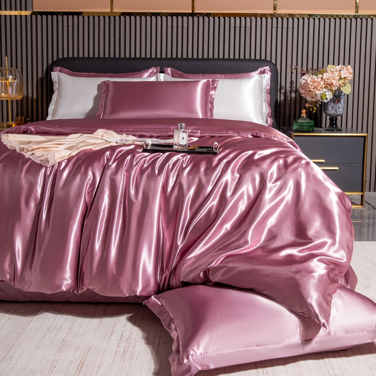 91家纺网 家纺一手货源 找家纺 莱越家纺 2026夏季款高端轻奢水洗真丝四件套丝滑裸睡丝绸纯色冰丝四件套系列可承接外贸订货 豆沙色