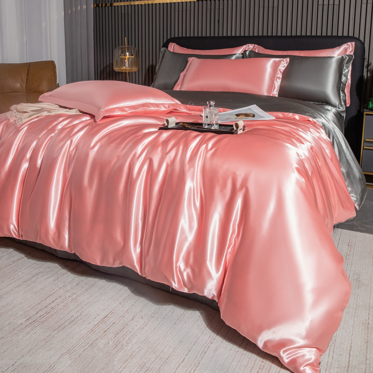 91家纺网 家纺一手货源 找家纺 莱越家纺 2026夏季款高端轻奢水洗真丝四件套丝滑裸睡丝绸纯色冰丝四件套系列可承接外贸订货 粉玉-银灰