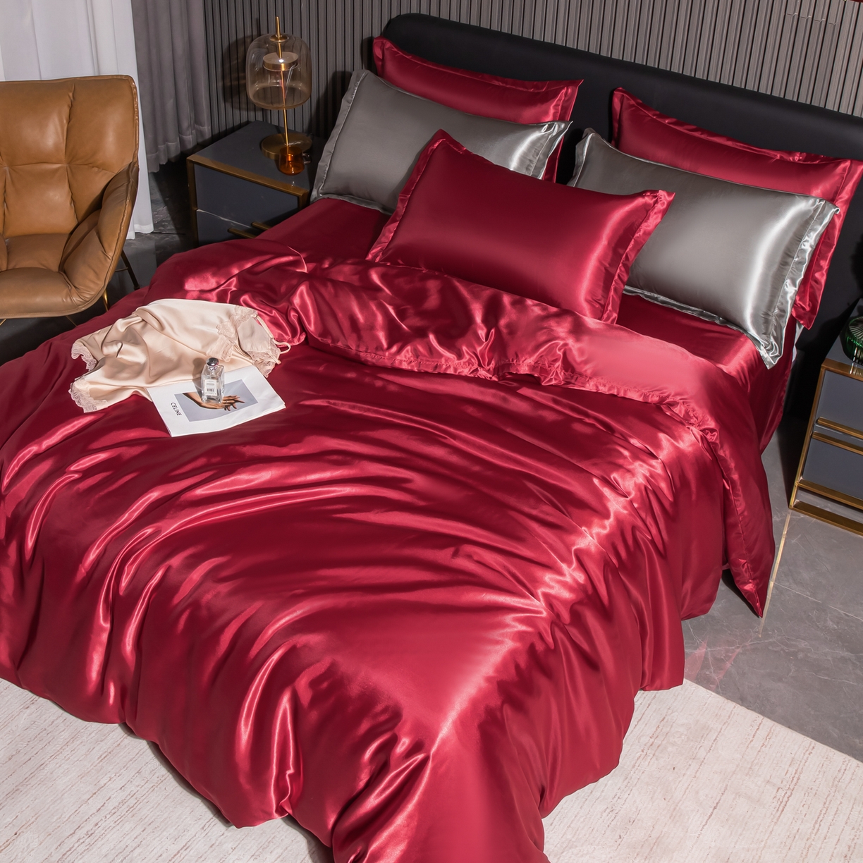 91家纺网 家纺一手货源 找家纺 莱越家纺 2026夏季款高端轻奢水洗真丝四件套丝滑裸睡丝绸纯色冰丝四件套系列可承接外贸订货 酒红色