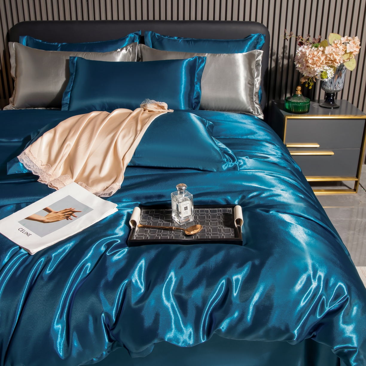 91家纺网 家纺一手货源 找家纺 莱越家纺 2026夏季款高端轻奢水洗真丝四件套丝滑裸睡丝绸纯色冰丝四件套系列可承接外贸订货 孔雀蓝