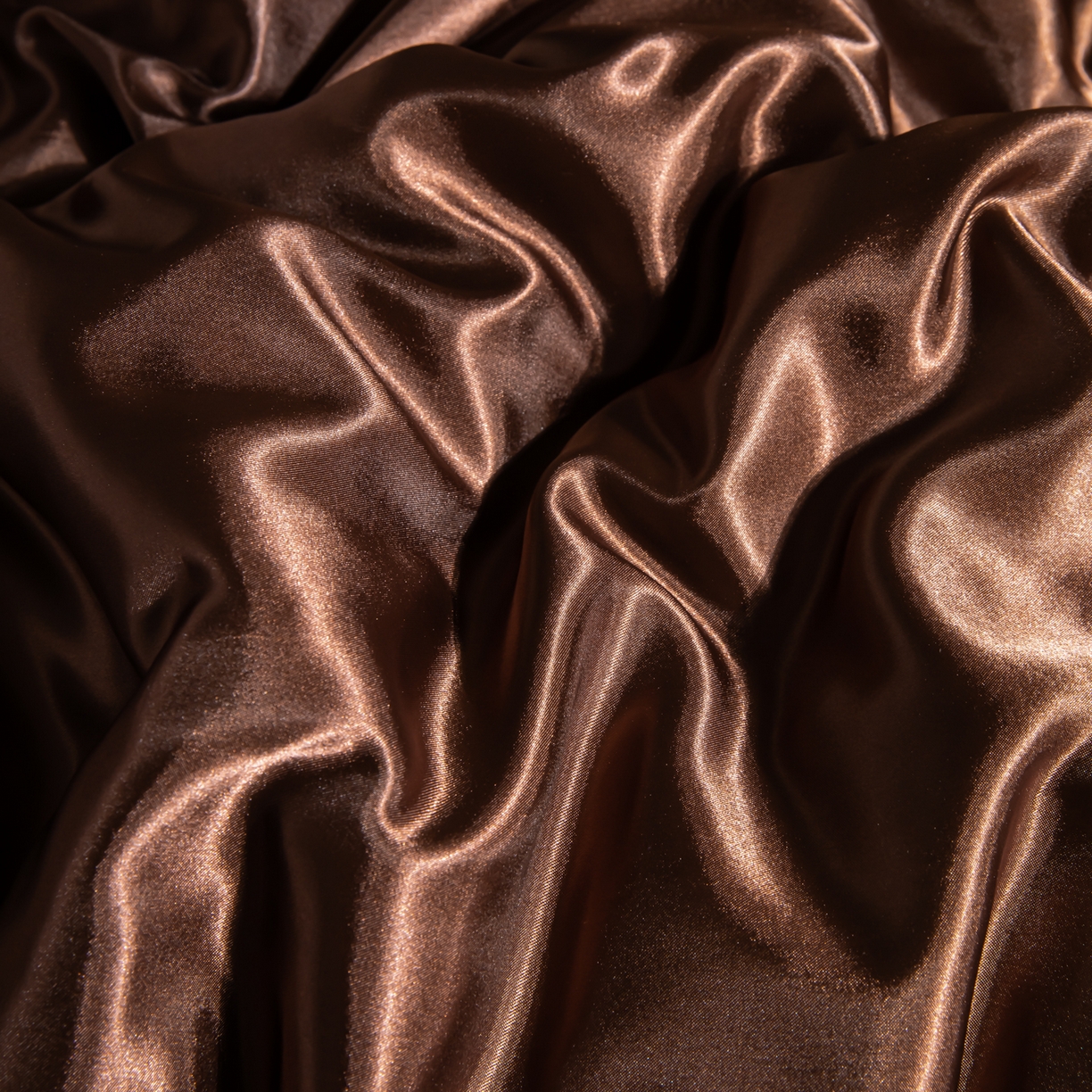 91家纺网 家纺一手货源 找家纺 莱越家纺 2026夏季款高端轻奢水洗真丝四件套丝滑裸睡丝绸纯色冰丝四件套系列可承接外贸订货 深咖色