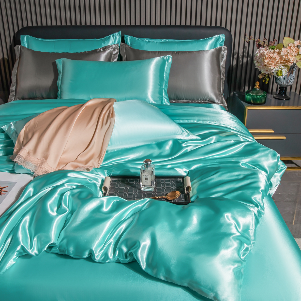 91家纺网 家纺一手货源 找家纺 莱越家纺 2026夏季款高端轻奢水洗真丝四件套丝滑裸睡丝绸纯色冰丝四件套系列可承接外贸订货 水兰色