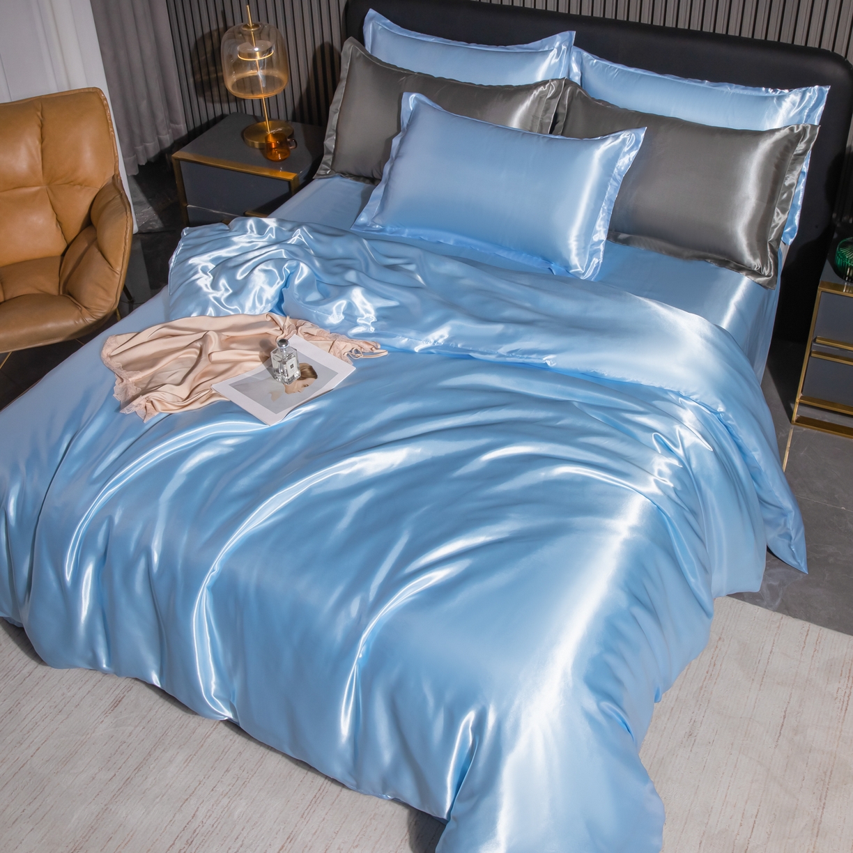 91家纺网 家纺一手货源 找家纺 莱越家纺 2026夏季款高端轻奢水洗真丝四件套丝滑裸睡丝绸纯色冰丝四件套系列可承接外贸订货 碎冰蓝