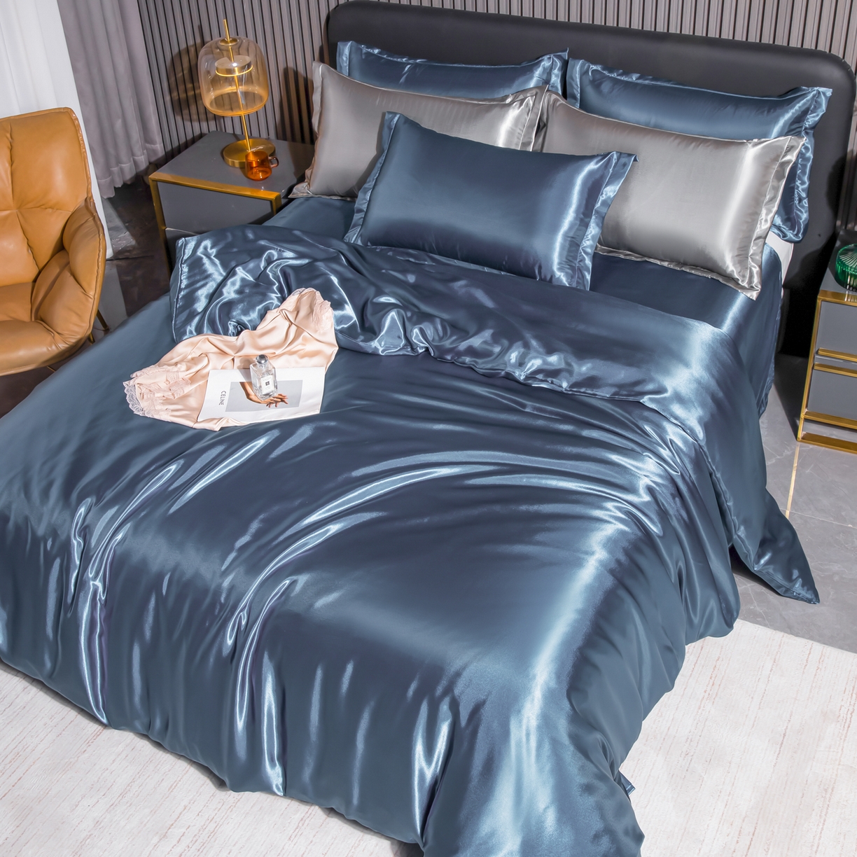 91家纺网 家纺一手货源 找家纺 莱越家纺 2026夏季款高端轻奢水洗真丝四件套丝滑裸睡丝绸纯色冰丝四件套系列可承接外贸订货 雾霾蓝