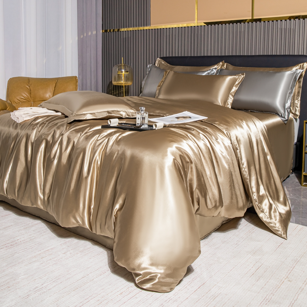 91家纺网 家纺一手货源 找家纺 莱越家纺 2026夏季款高端轻奢水洗真丝四件套丝滑裸睡丝绸纯色冰丝四件套系列可承接外贸订货 香槟金