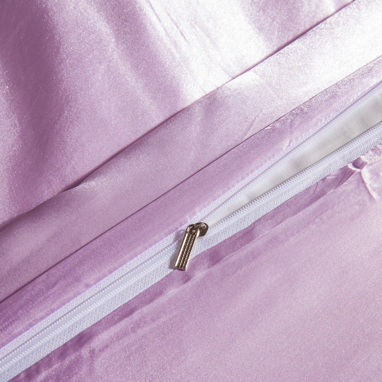 91家纺网 家纺一手货源 找家纺 莱越家纺 2026夏季款高端轻奢水洗真丝四件套丝滑裸睡丝绸纯色冰丝四件套系列可承接外贸订货 香芋紫