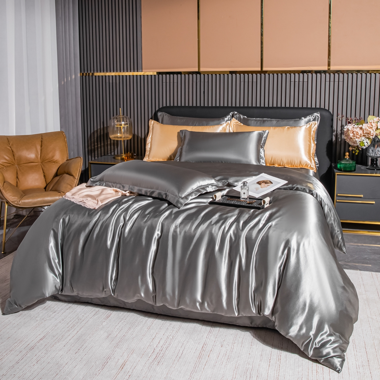 91家纺网 家纺一手货源 找家纺 莱越家纺 2026夏季款高端轻奢水洗真丝四件套丝滑裸睡丝绸纯色冰丝四件套系列可承接外贸订货 银灰色