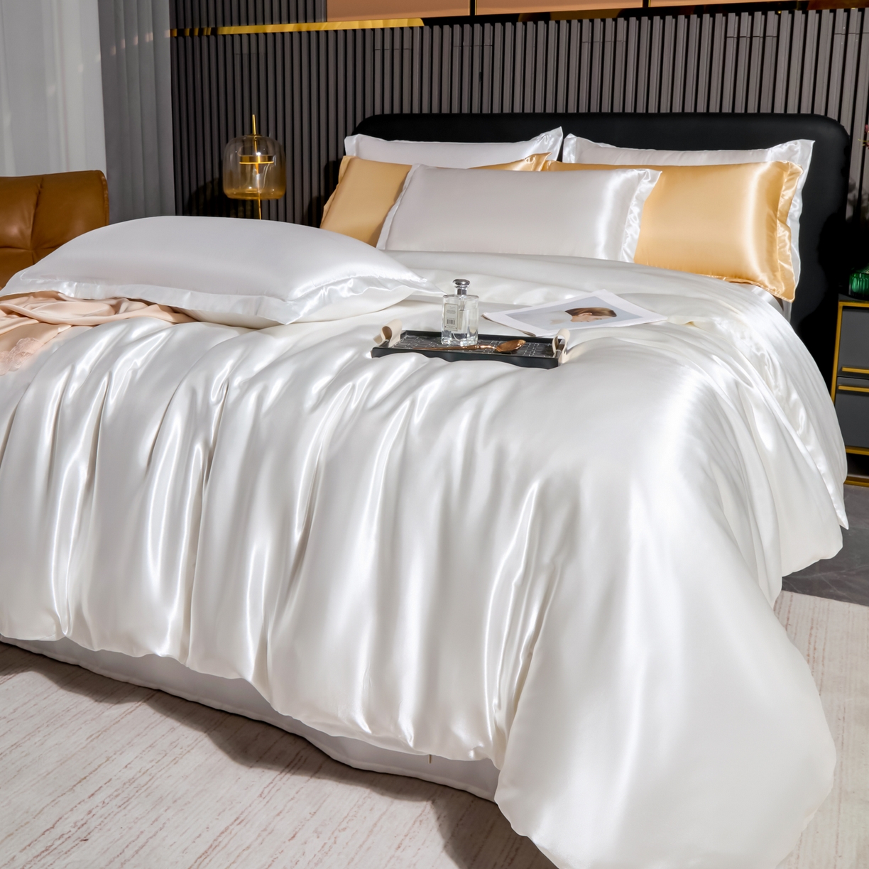 91家纺网 家纺一手货源 找家纺 莱越家纺 2026夏季款高端轻奢水洗真丝四件套丝滑裸睡丝绸纯色冰丝四件套系列可承接外贸订货 珍珠白