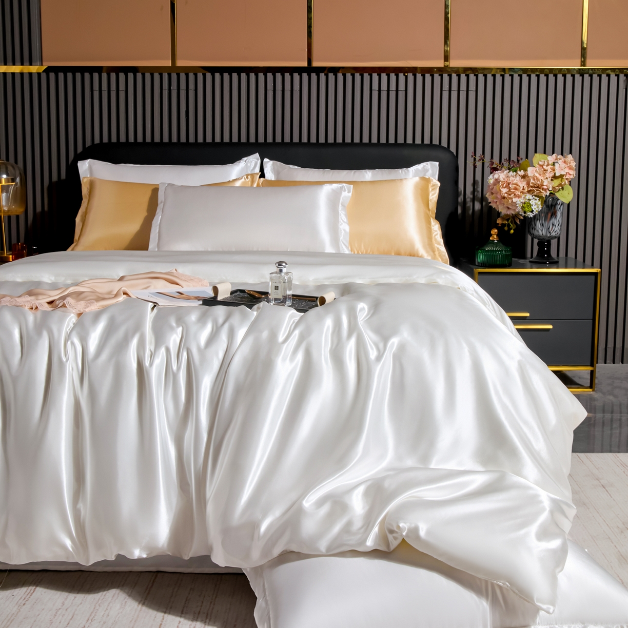 91家纺网 家纺一手货源 找家纺 莱越家纺 2026夏季款高端轻奢水洗真丝四件套丝滑裸睡丝绸纯色冰丝四件套系列可承接外贸订货 珍珠白