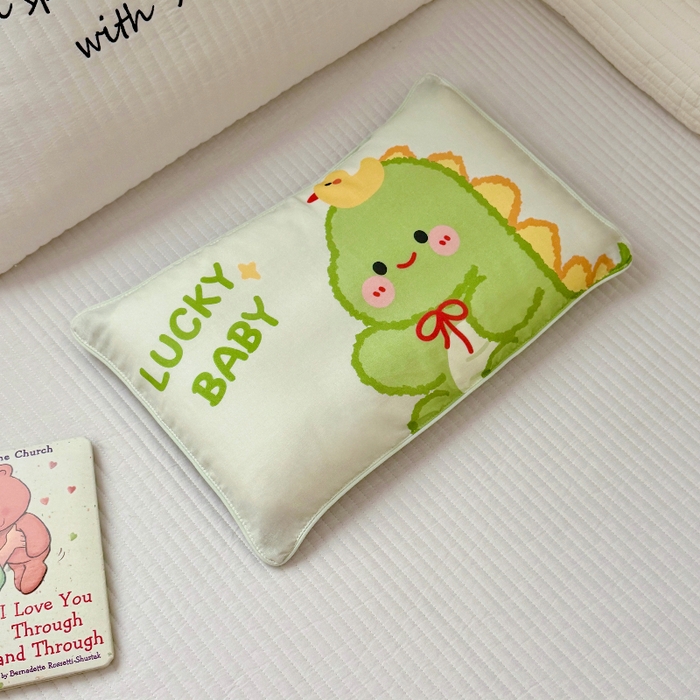 91家纺网 家纺一手货源 找家纺 萌宝家纺 2026春夏纯棉双层纱儿童枕套A类宝宝纱布枕头枕芯（萌宠系列） 绿恐龙