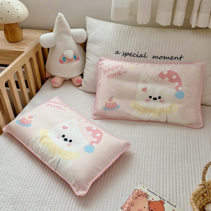 91家纺网 家纺一手货源 找家纺 萌宝家纺 2026春夏纯棉双层纱儿童枕套A类宝宝纱布枕头枕芯（萌宠系列） 西高地-粉色