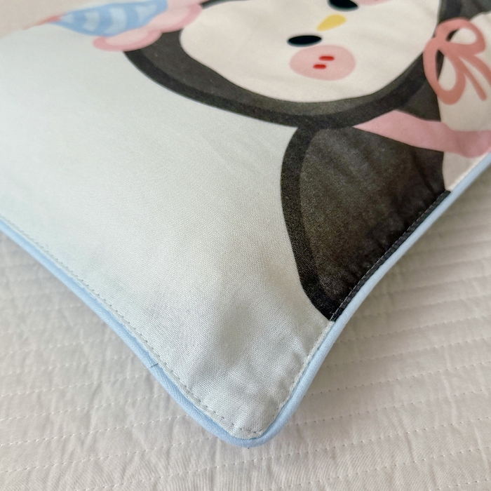 91家纺网 家纺一手货源 找家纺 萌宝家纺 2026春夏纯棉双层纱儿童枕套A类宝宝纱布枕头枕芯（萌宠系列） 小企鹅