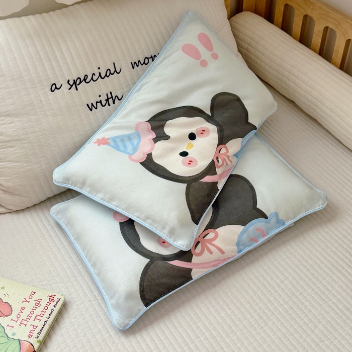 91家纺网 家纺一手货源 找家纺 萌宝家纺 2026春夏纯棉双层纱儿童枕套A类宝宝纱布枕头枕芯（萌宠系列） 小企鹅