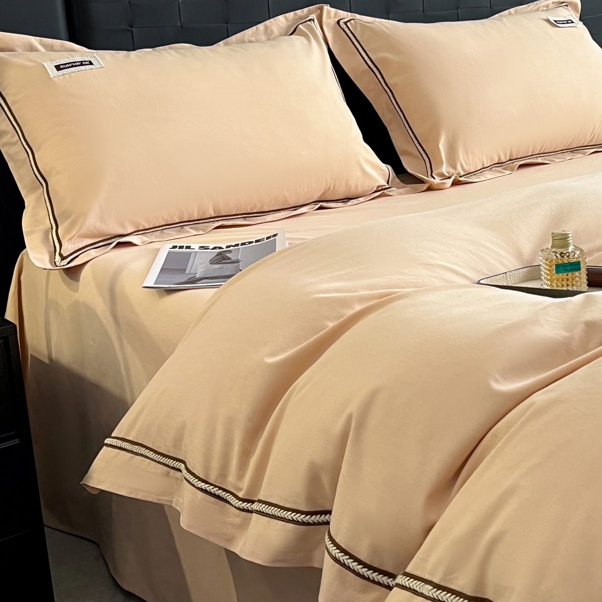 91家纺网 家纺一手货源 找家纺 佳汐蓝家纺 2026春夏新款高支高密全棉纯棉四件套-锦绫系列 锦绫-奶茶