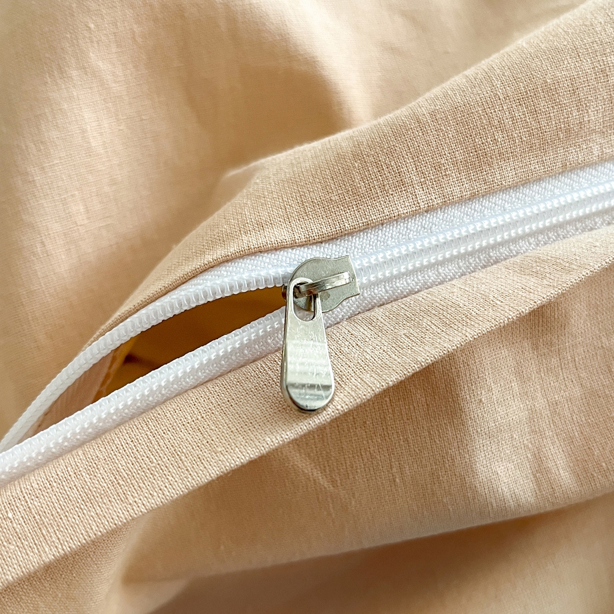 91家纺网 家纺一手货源 找家纺 佳汐蓝家纺 2026春夏新款高支高密全棉纯棉四件套-锦绫系列 锦绫-奶茶