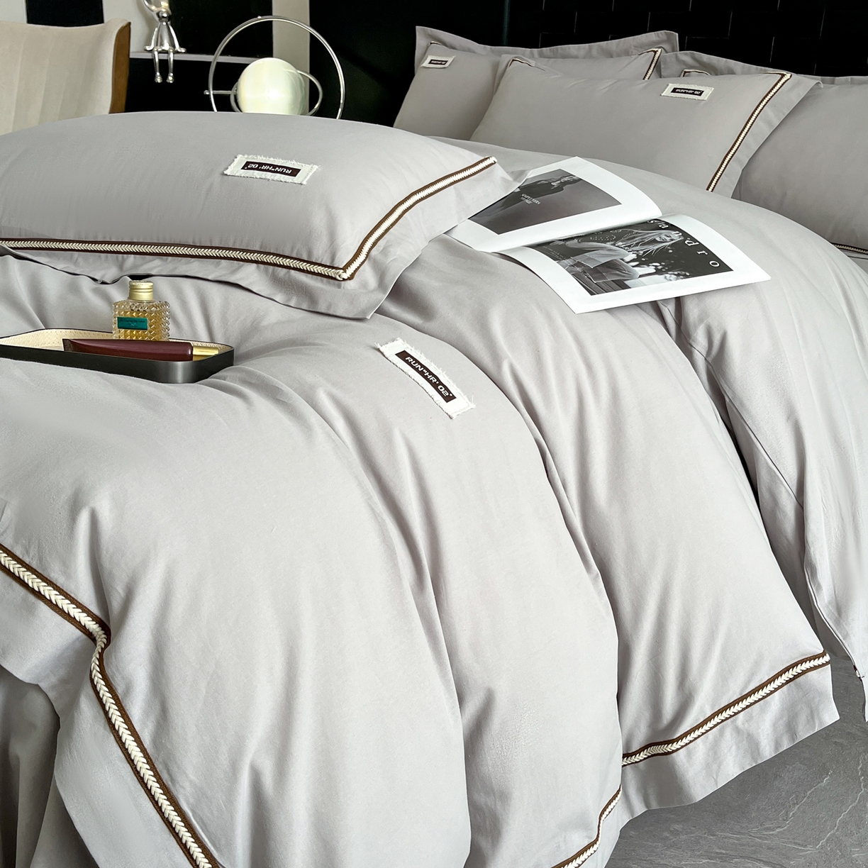 佳汐蓝家纺 2026春夏新款高支高密全棉纯棉四件套-锦绫系列 锦绫-浅灰