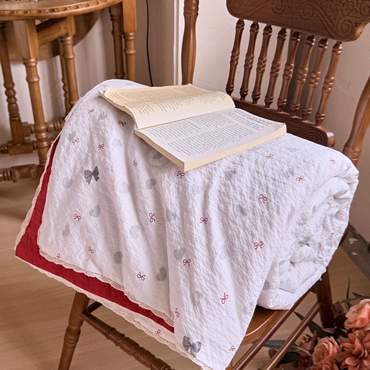 91家纺网 家纺一手货源 找家纺 （总）亿品家纺 2026新款泡芙棉花边款夏被夏凉被空调被