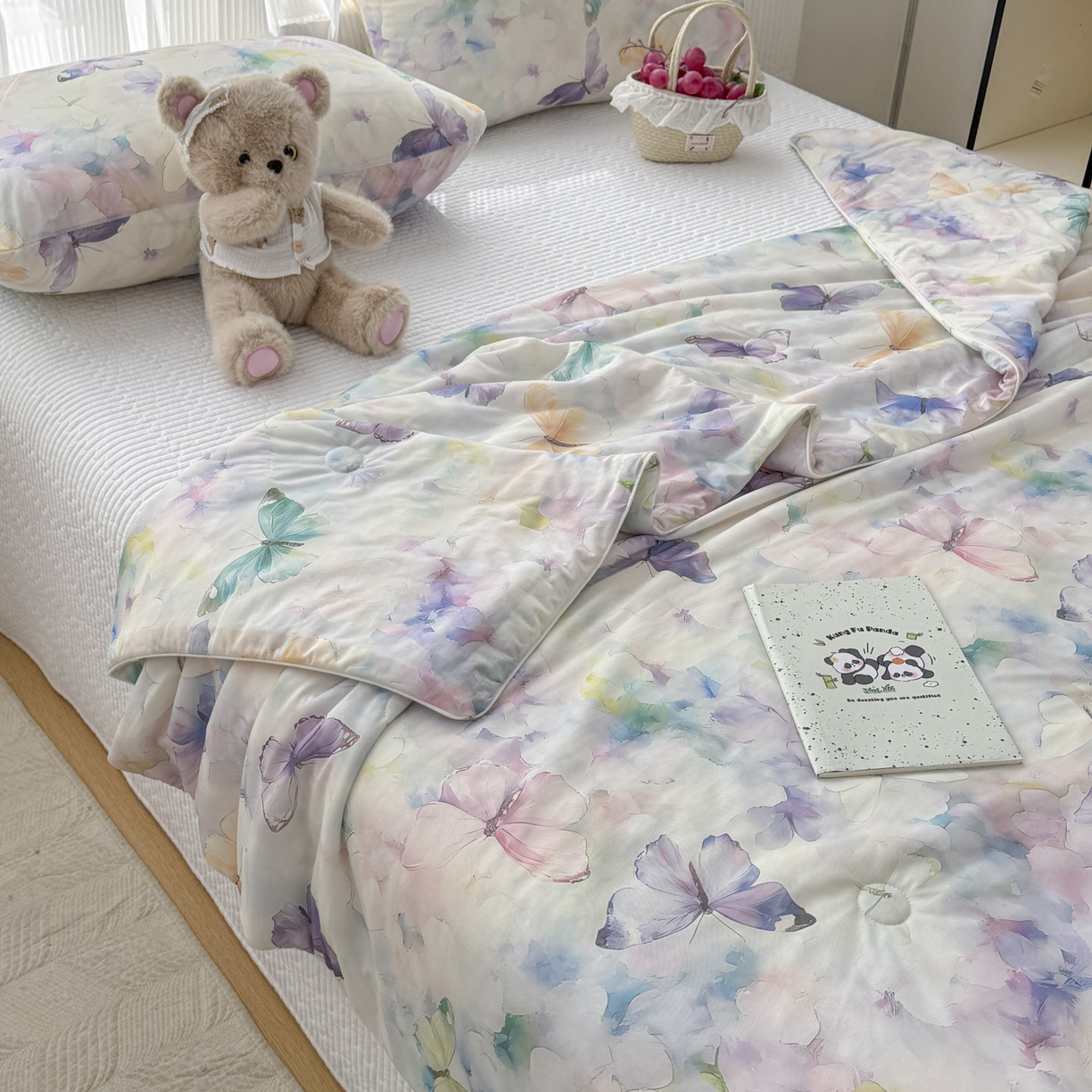 91家纺网 家纺一手货源 找家纺 默忆 2026新款凉感丝印花大豆纤维夏被空调被夏凉被 彩蝶漫舞