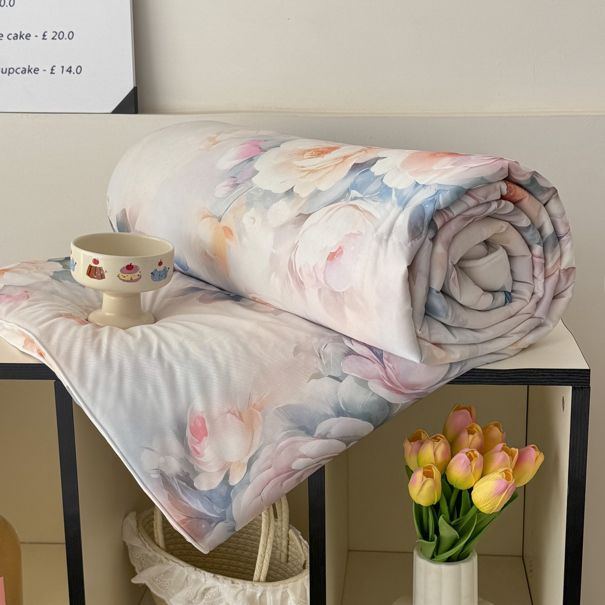 91家纺网 家纺一手货源 找家纺 默忆 2026新款凉感丝印花大豆纤维夏被空调被夏凉被 国色天香