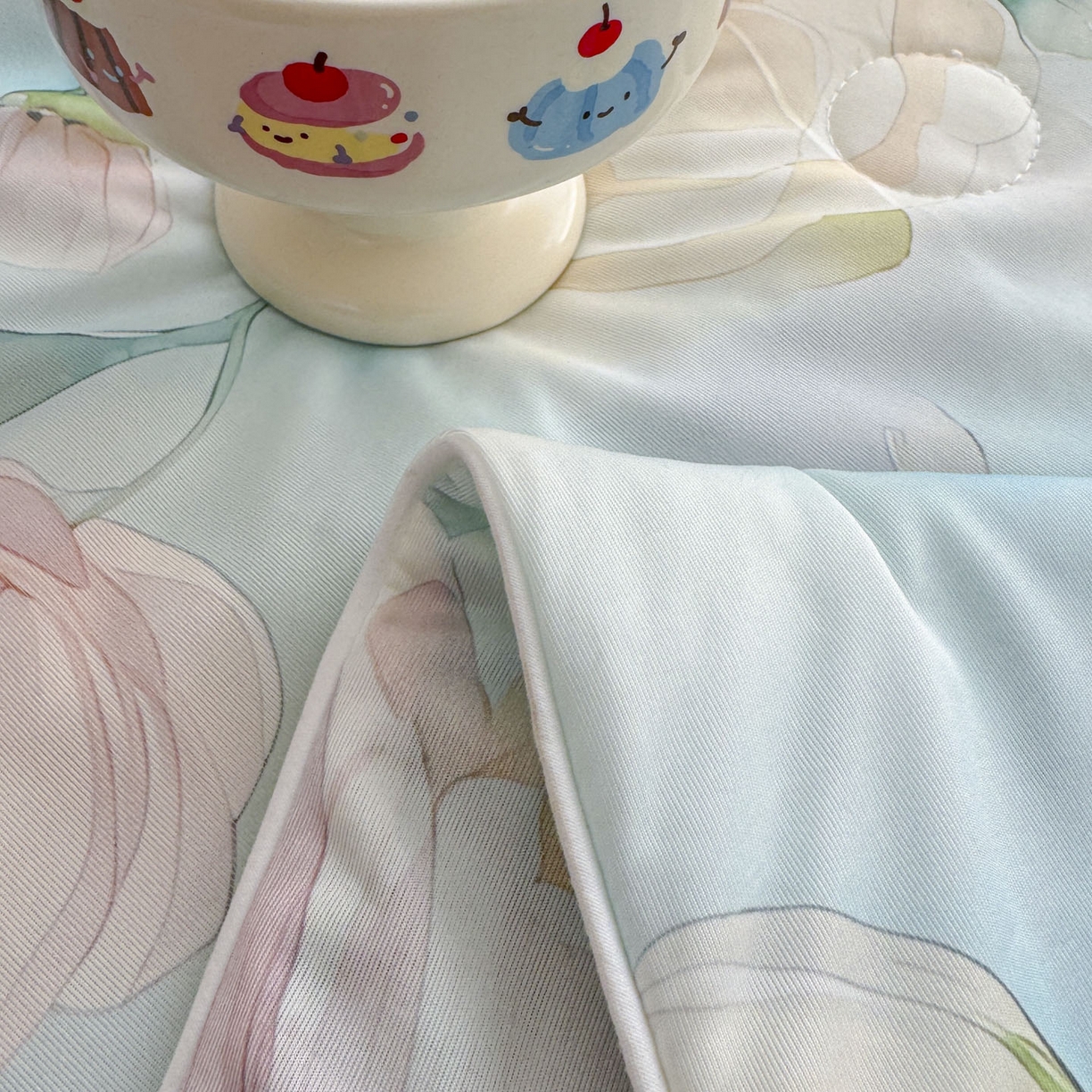 91家纺网 家纺一手货源 找家纺 默忆 2026新款凉感丝印花大豆纤维夏被空调被夏凉被 墨韵